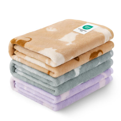 Soft Fleece Pet Blanket for Dogs & Cats