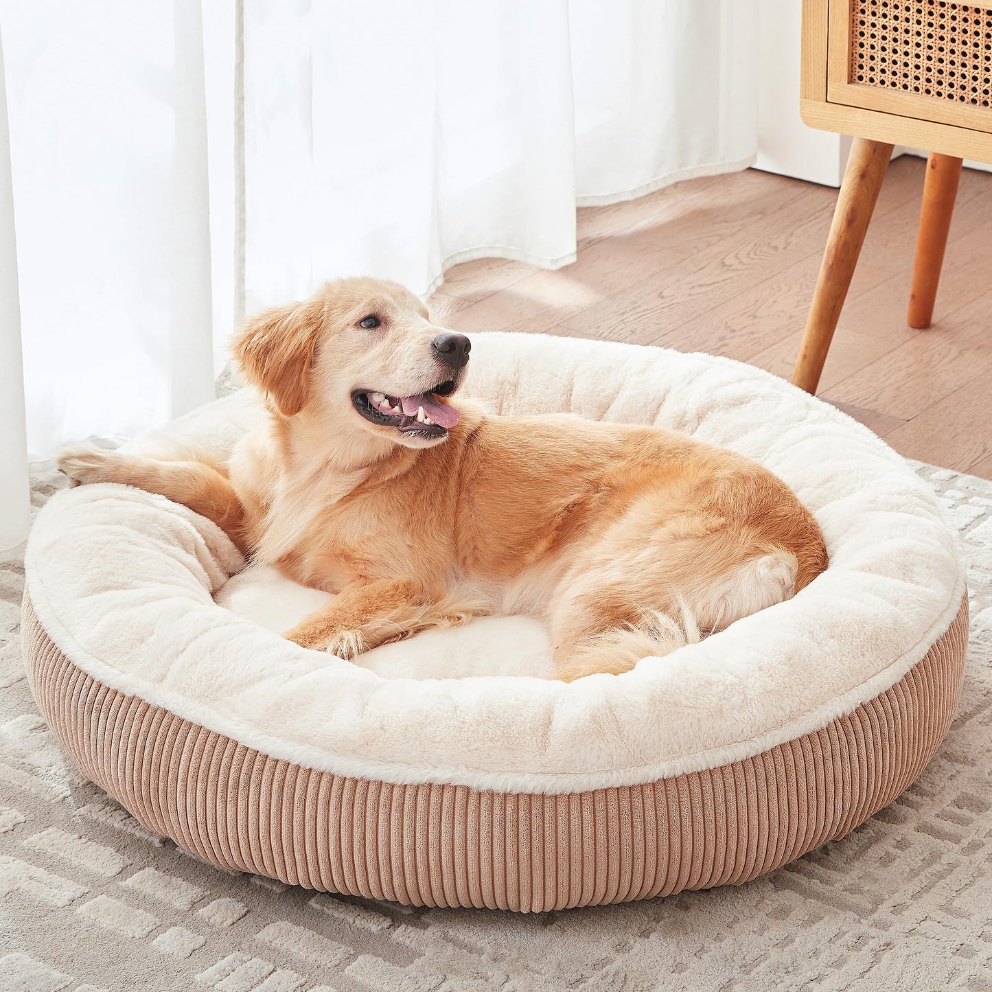 Luxury Calming Dog Bed with Soft Plush Faux Fur