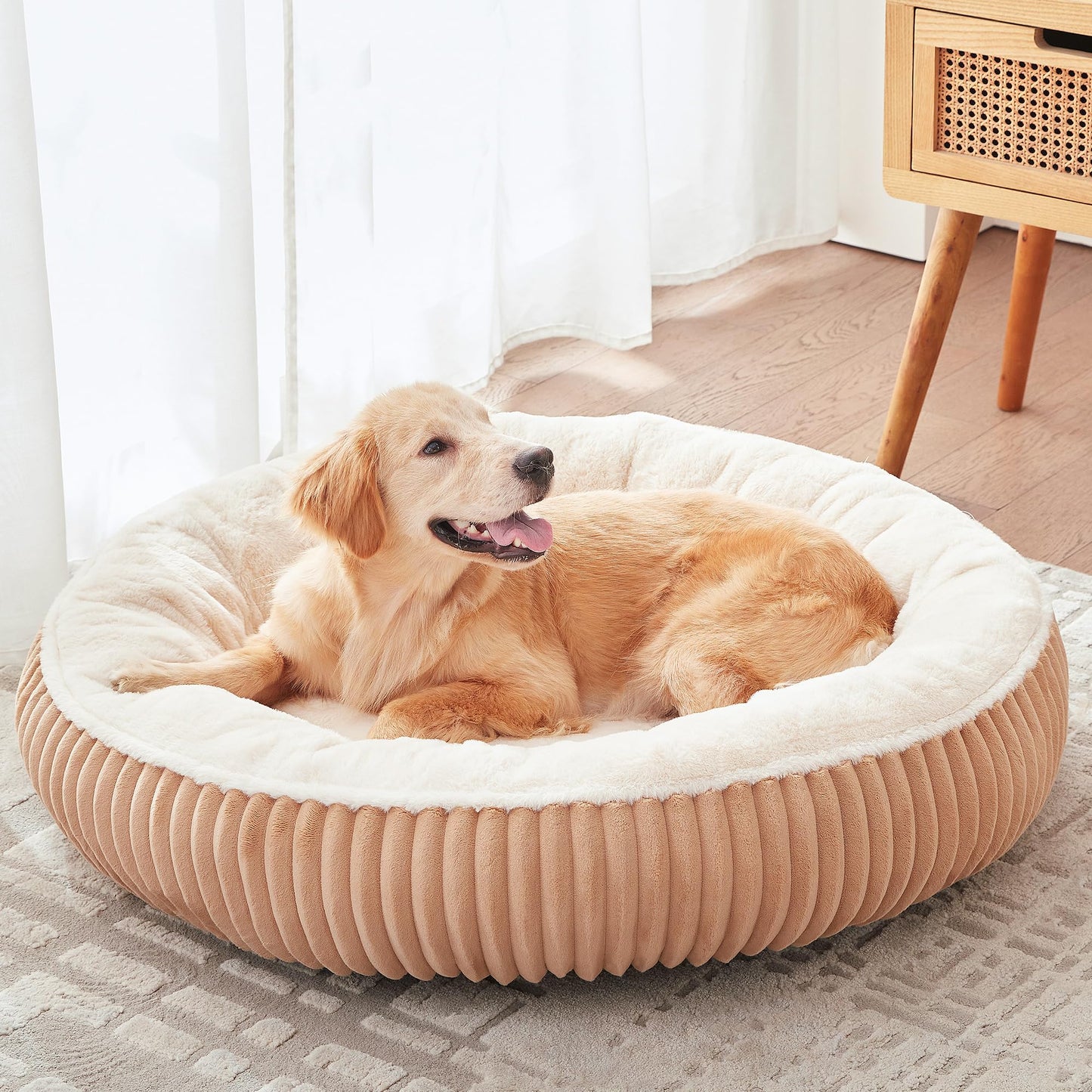 Luxury Calming Dog Bed with Soft Plush Faux Fur